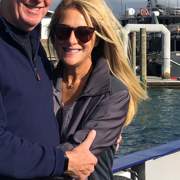 Meet your Posher, Sarah - Picture 1 of 1